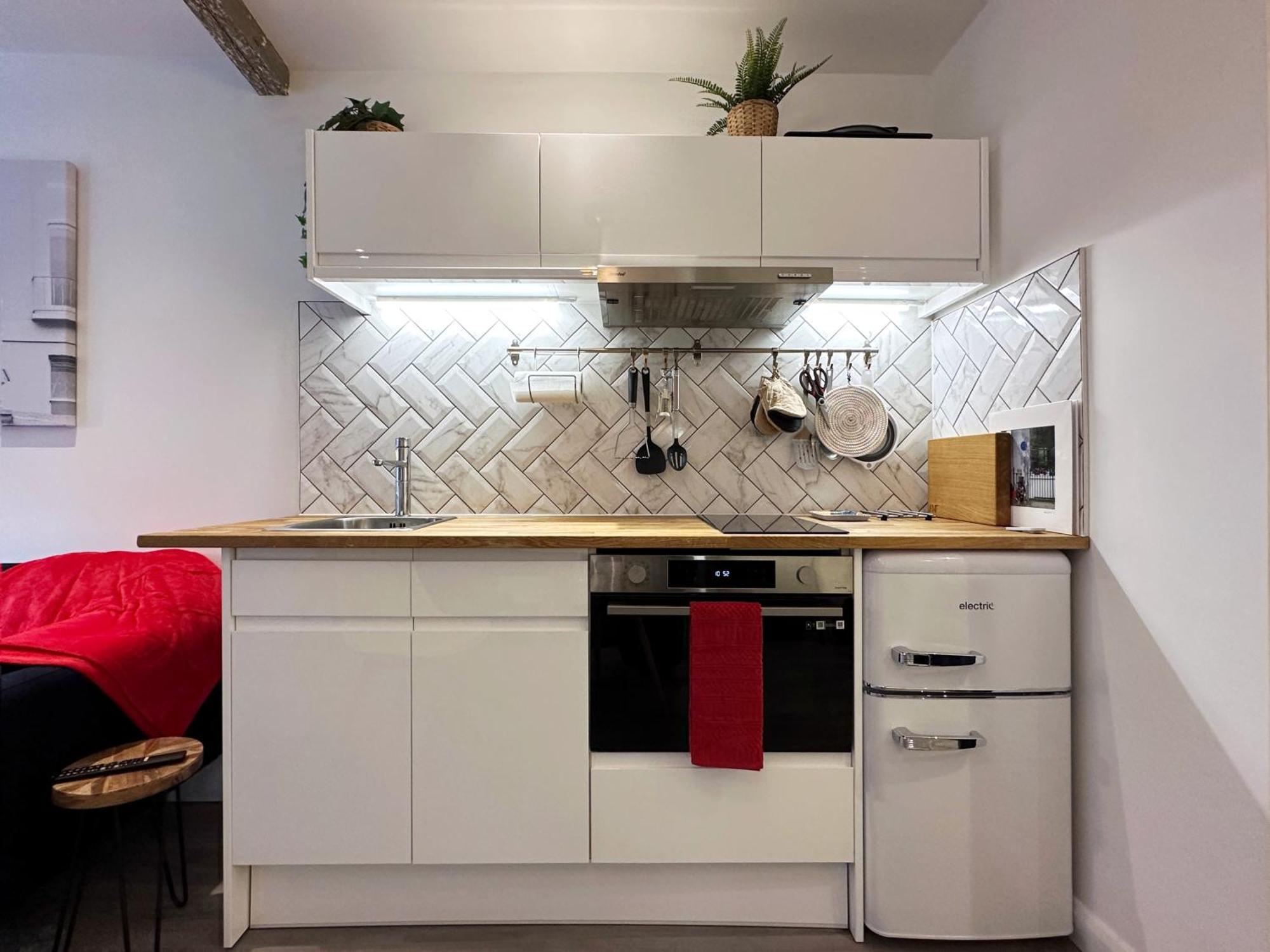 Kensington Studio Hosted By Airoperate Near Notting Hill - 1 Double Bed , 1 Sofa Bed, Ground Floor Apartment Via Private Entrance London Exterior photo